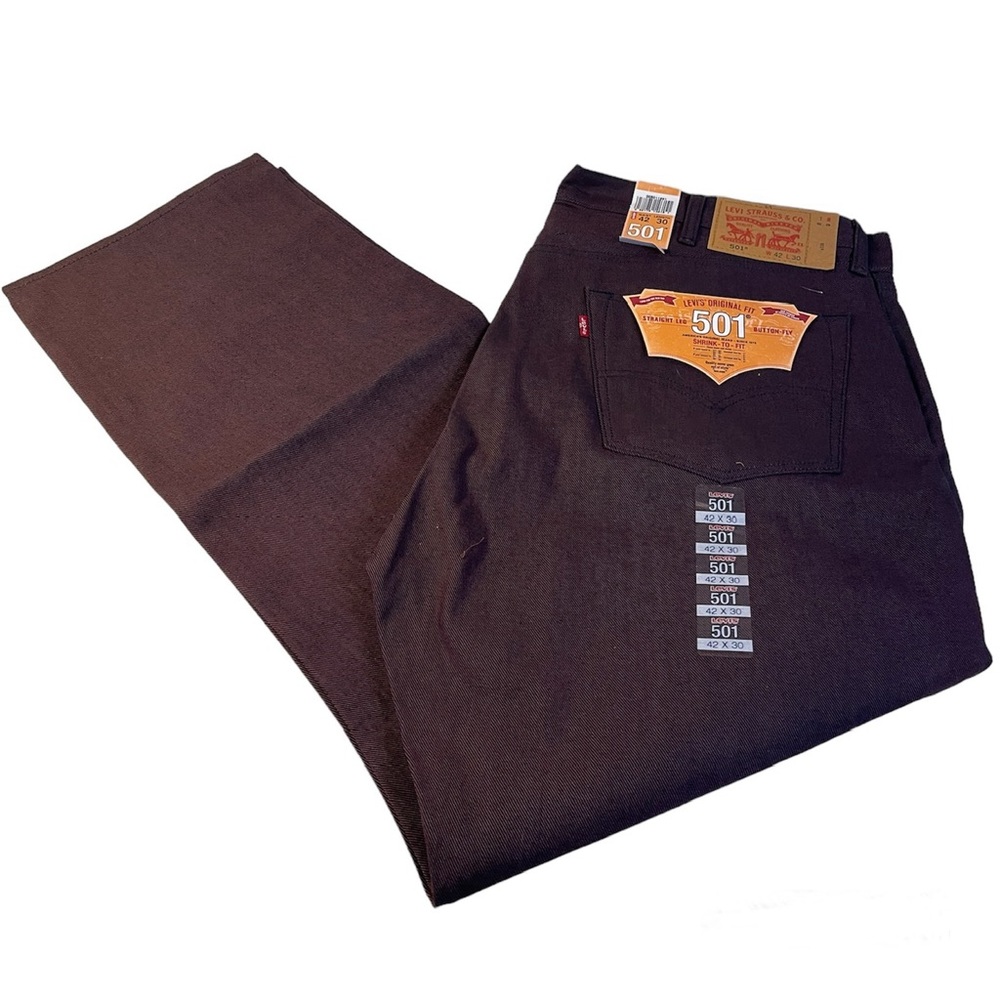 Levi’s button fly 501 men’s jeans Eggplant Size 42/30 straight leg NWT classic